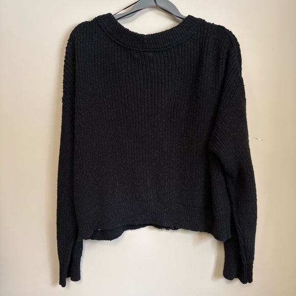 American Eagle | Black Button Front Knit Cardigan - Picture 2 of 4